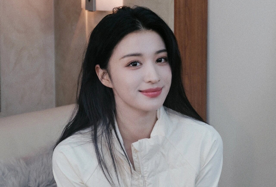 Trúng số độc đắc sau 16h30 chiều nay (13/3/2026), 3 con giáp tài lộc về như thác đổ, tiền bạc rủng rỉnh đầy túi