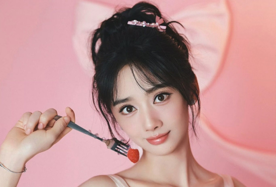 Cuối ngày hôm nay (13/3/2026), 3 con giáp xòe tay hứng mưa tiền, gió bạc, điềm lành dư dả