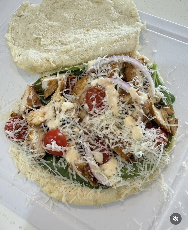 Hoa hậu Kỳ Duyên và những món ăn healthy tại bữa tiệc tại gia 2026 - Ảnh 11.