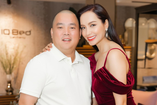 Khán giả tò mò về thân thế nhạc sĩ nổi tiếng giữa nghi vấn lộ clip cãi vã với tài xế công nghệ