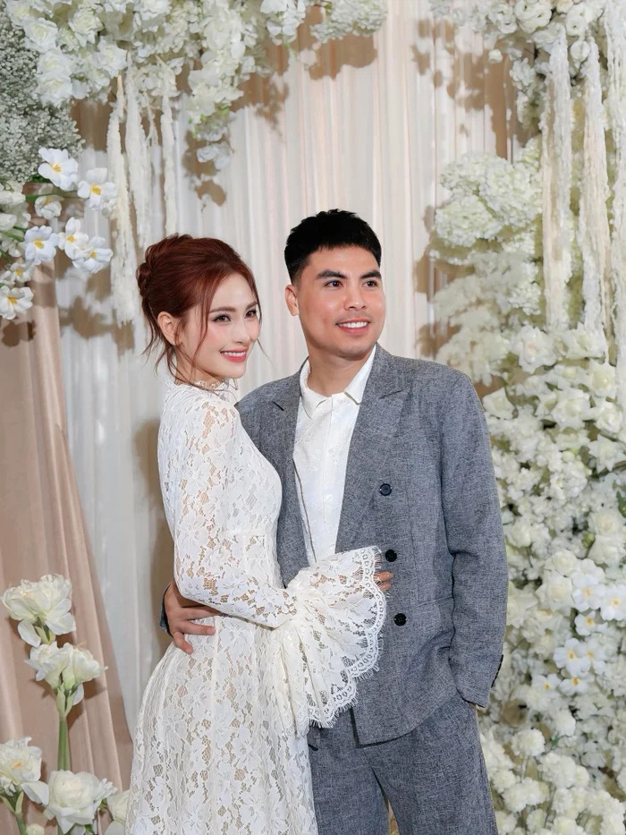 Rạp cưới quy mô nhất nhì làng bóng của cầu thủ Đức Huy và nữ MC nổi tiếng showbiz - Ảnh 6.