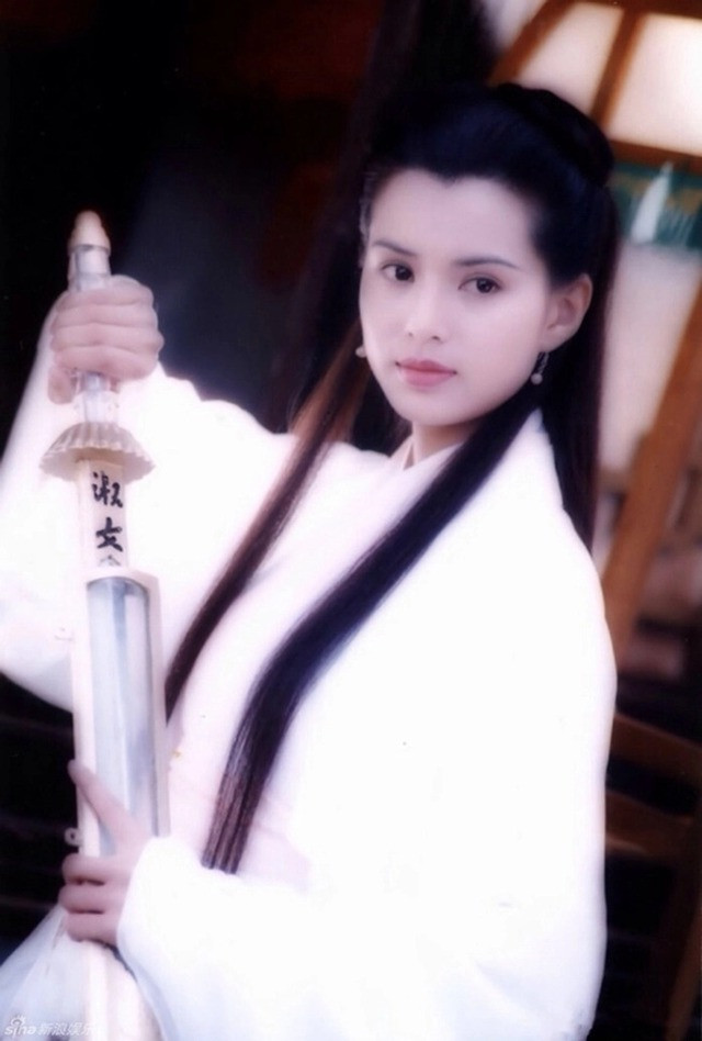 Những mỹ nhân hóa