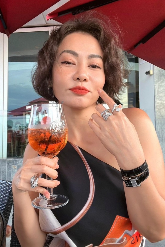 thu minh 001 1425.jpg