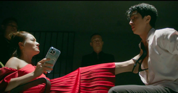 Vai diễn 'quái đản' của diễn viên Lan Phương với bạn diễn kém 10 tuổi