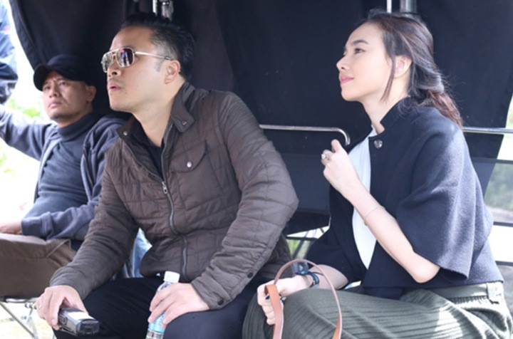 Sau khi lên xe hoa, Đinh Ngọc Diệp lùi về là hậu phương chăm sóc gia đình và hỗ trợ công việc của chồng dù đang trên đà đỉnh cao sự nghiệp. Cặp đôi sinh được 2 con trai.