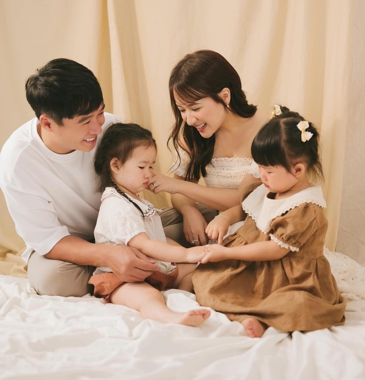 Gia đình nhỏ của ''chị Kính Hồng'' Phan Linh Chi.