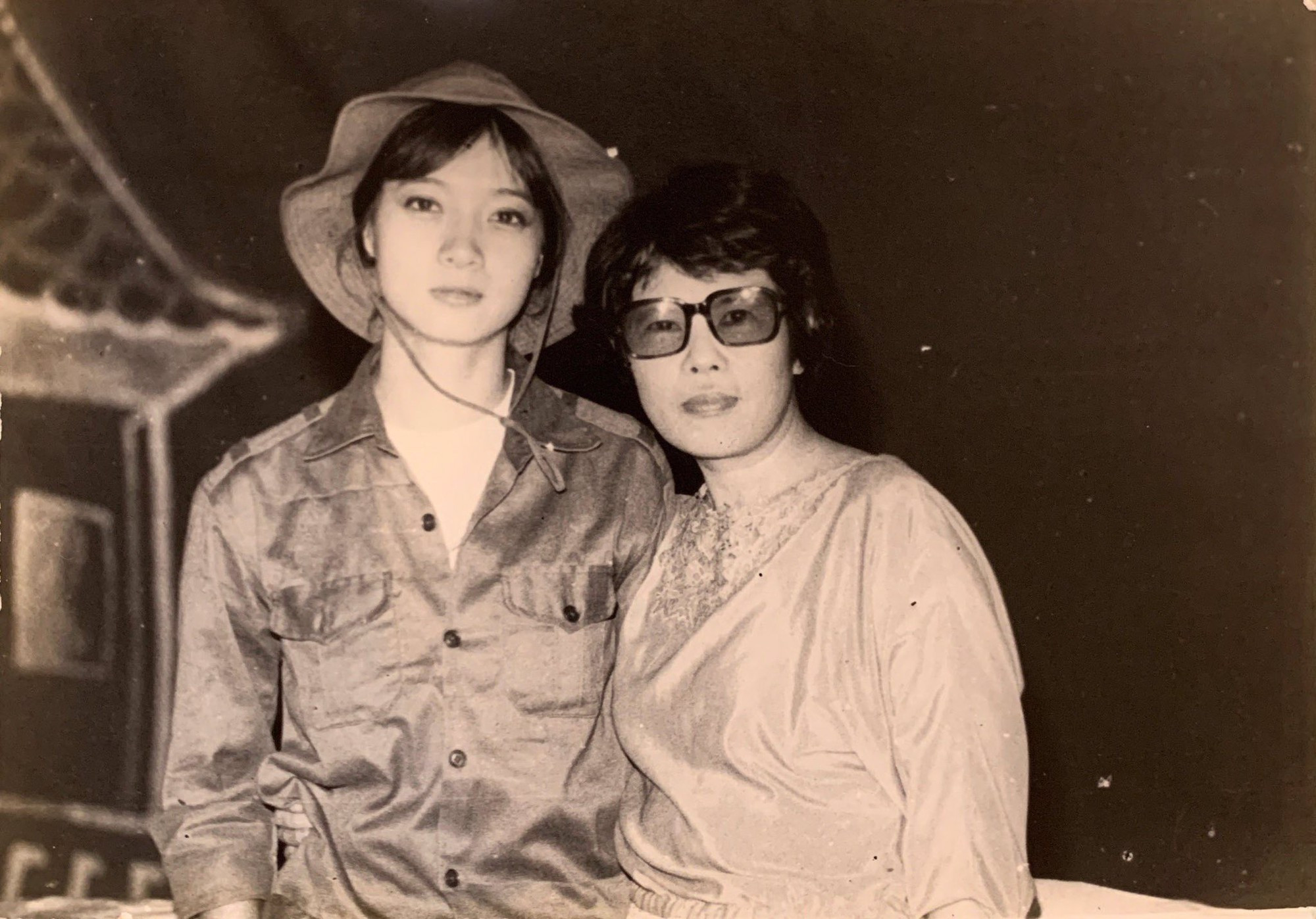 Nữ NSND với hình ảnh hiếm khi còn trẻ, vẻ đẹp làm xao xuyến lòng người- Ảnh 13.