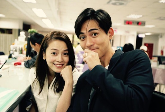 Vợ và con gái Châu Du Dân hiếm hoi lộ diện cổ vũ - Ảnh 2