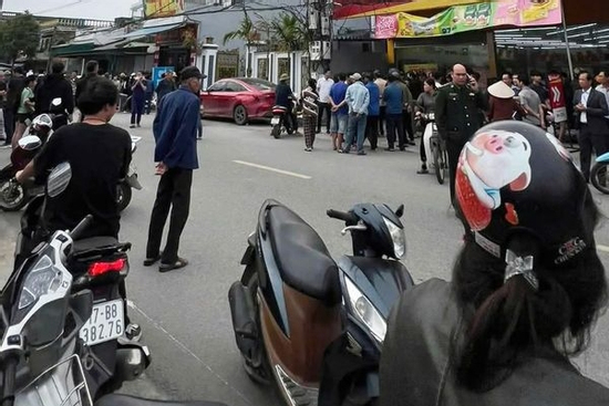 Vụ nổ súng, dùng dao đâm khiến 2 người tử vong ở Hưng Yên: Nghi phạm tử vong trong ô tô, hé lộ nguồn cơn