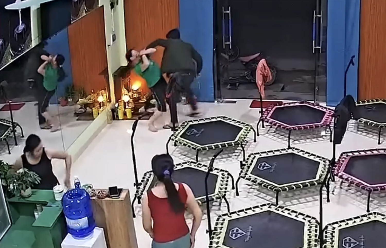 cướp tài sản.jpg