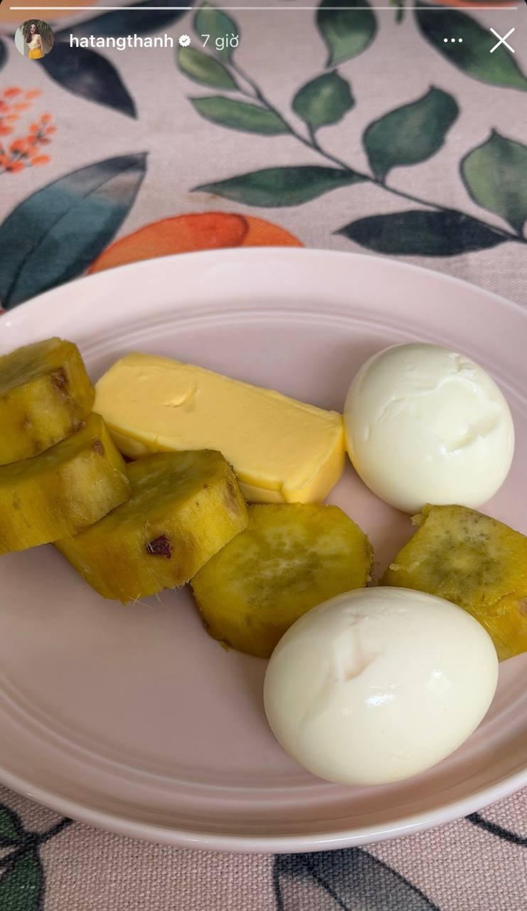 Bữa sáng khác lạ của Hà Tăng: Bí quyết dinh dưỡng cho sắc vóc hoàn hảo 2026 - Ảnh 1.