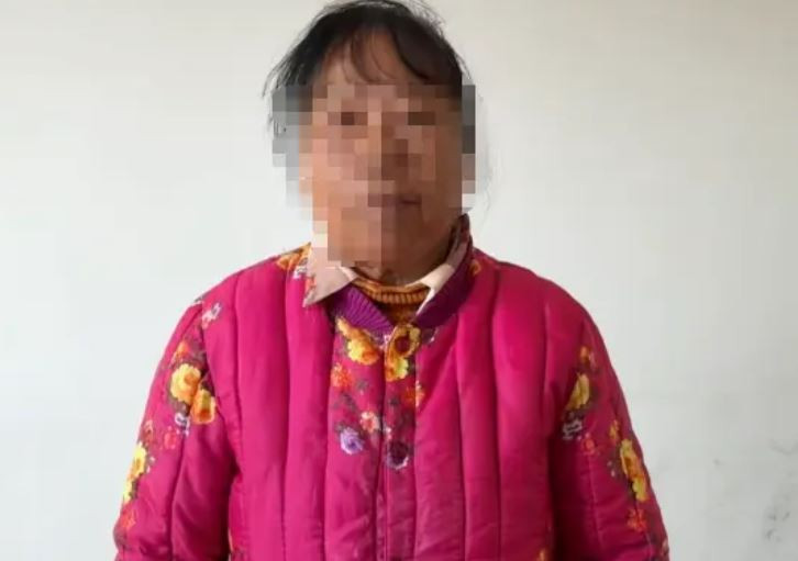 Cụ bà 82 tuổi kết hôn với người đàn ông 47 tuổi, con cháu sốc nặng- Ảnh 1.