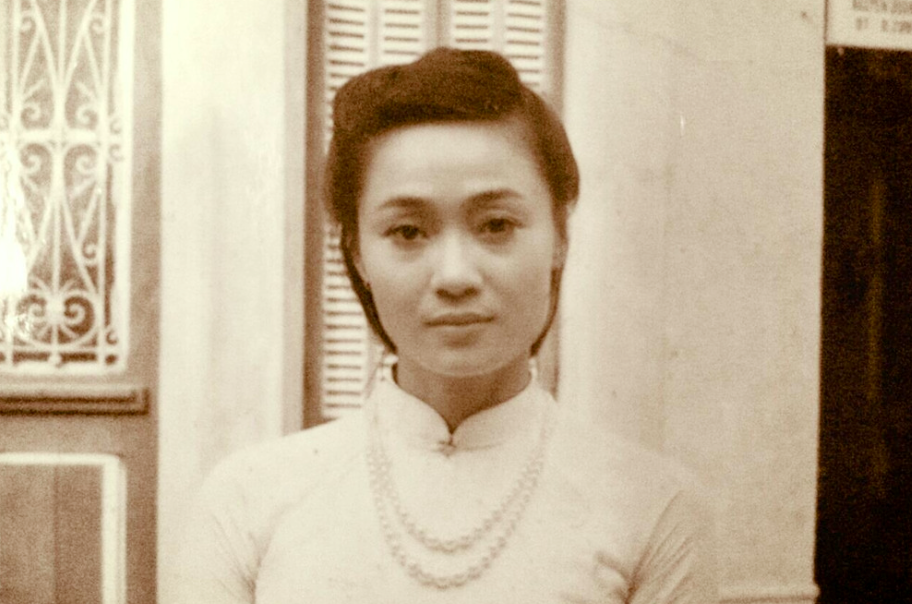 Nữ NSƯT có đôi mắt buồn nhất Việt Nam: Là mẹ đơn thân, U50 sống một mình trong căn hộ rộng 131m2 - Ảnh 1.