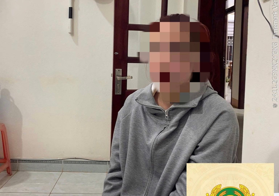 Mang điện thoại đi cầm, người phụ nữ dựng chuyện bị cướp rồi báo công an - Ảnh 1.