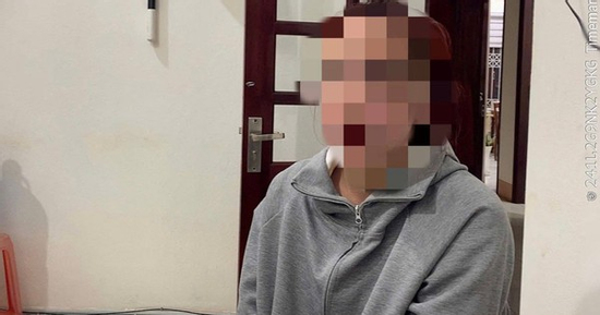 Mang điện thoại đi cầm, người phụ nữ dựng chuyện bị cướp rồi báo công an