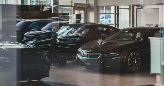 Ô tô mua 1 tháng đã bị hư hỏng, bà mẹ 5 con 'khóc ròng' phát hiện đại lý lừa đảo