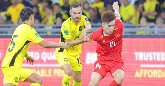 Malaysia bị xử thua, tuyển Việt Nam không đá cho vui