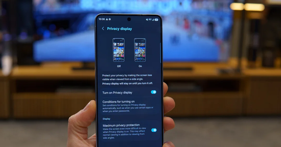 Samsung nói gì về tranh cãi màn hình Galaxy S26 Ultra?