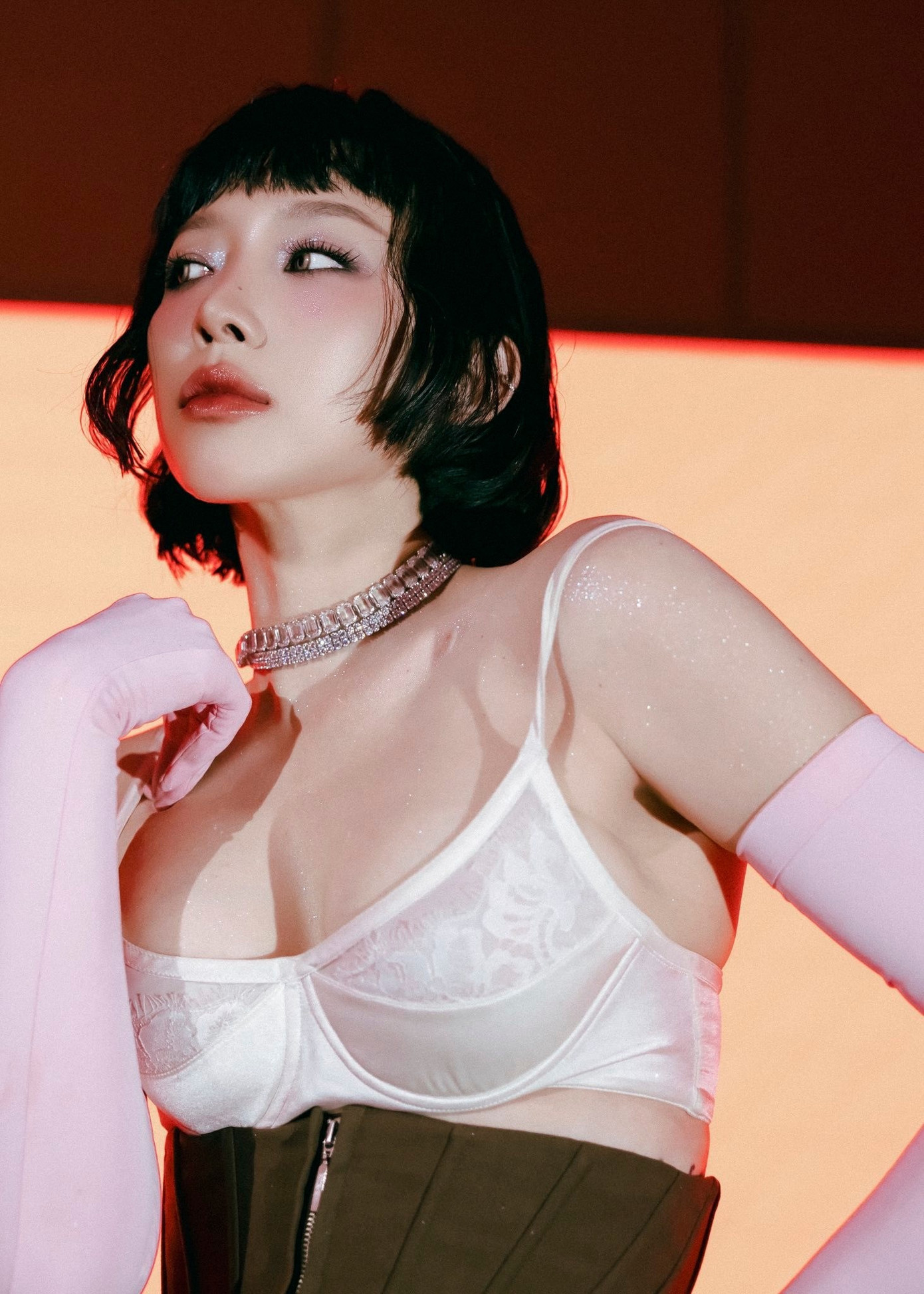 Tóc Tiên ngày càng táo bạo插图14 612429788-25352656724393665-4094311027705739915-n.jpg