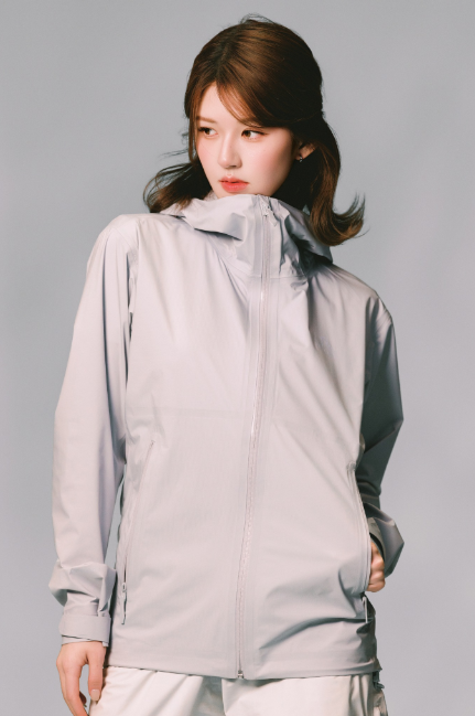 Vì sao mọi món đồ Triệu Lộ Tư diện đều có khả năng tạo nên cơn sốt? - Ảnh 2