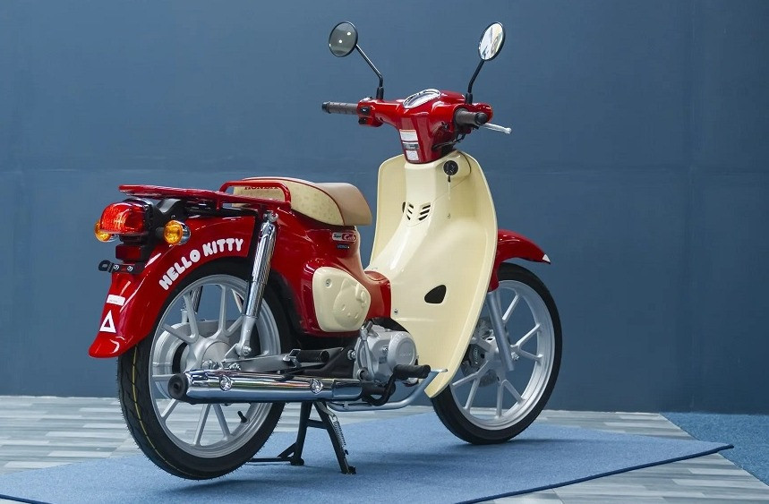 xe máy đặc biệt 2.jpg