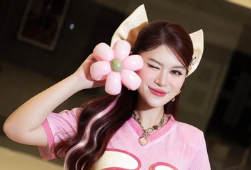 18 người nổi tiếng góp mặt trong 1 MV