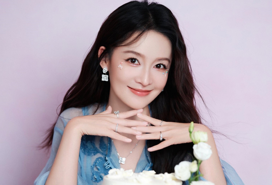 Kể từ ngày mai, thứ Sáu 20/3/2026, 3 con giáp nhận lộc khủng từ Thần Tài, vàng bạc lấp lánh khắp nhà