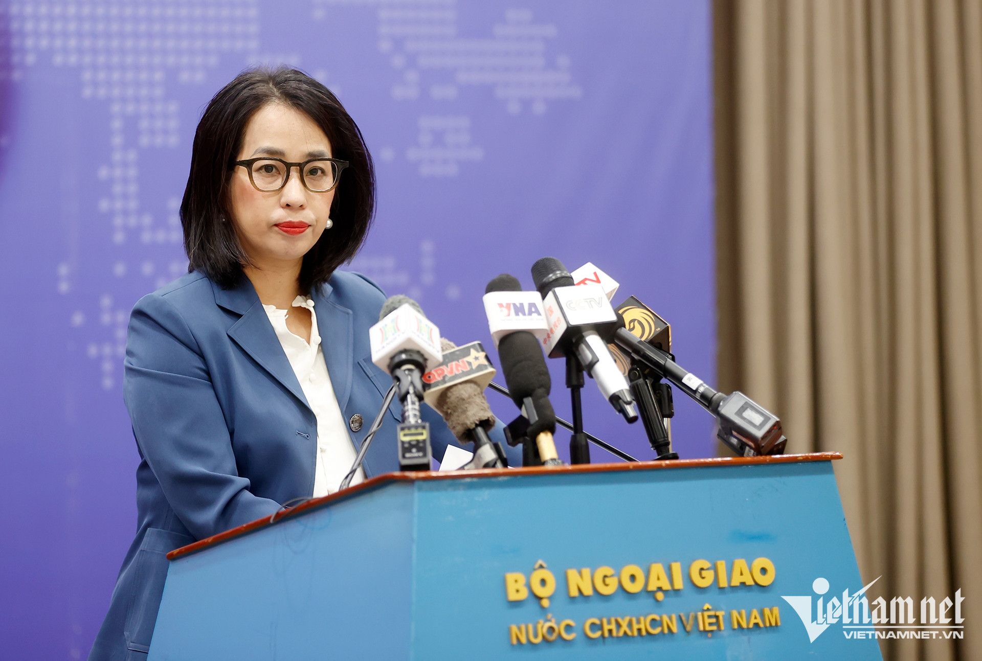 W-Phạm Thu Hằng _8001.jpg