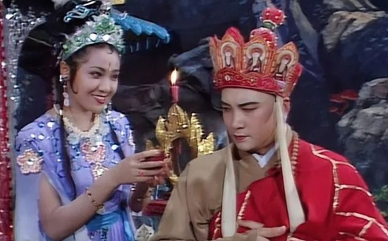 Yêu quái chuột xinh đẹp của 'Tây du ký': Bỏ diễn xuất, sống kín tiếng ở nước ngoài