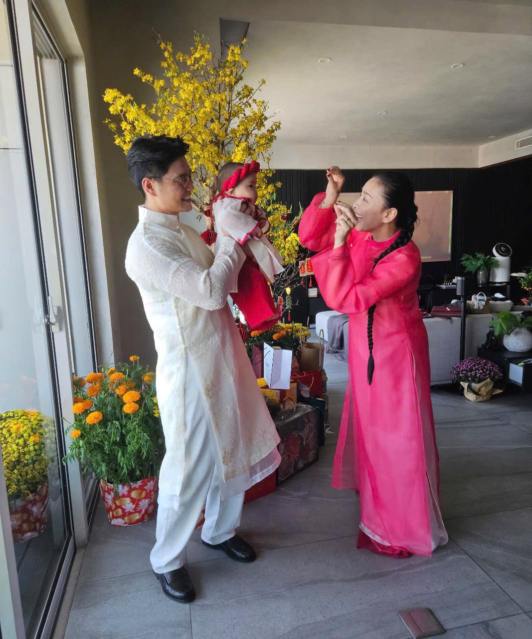 con gai ngo thanh van gay chu y 9938ed917ceb47518d3e9438b7c63341 594.jpg