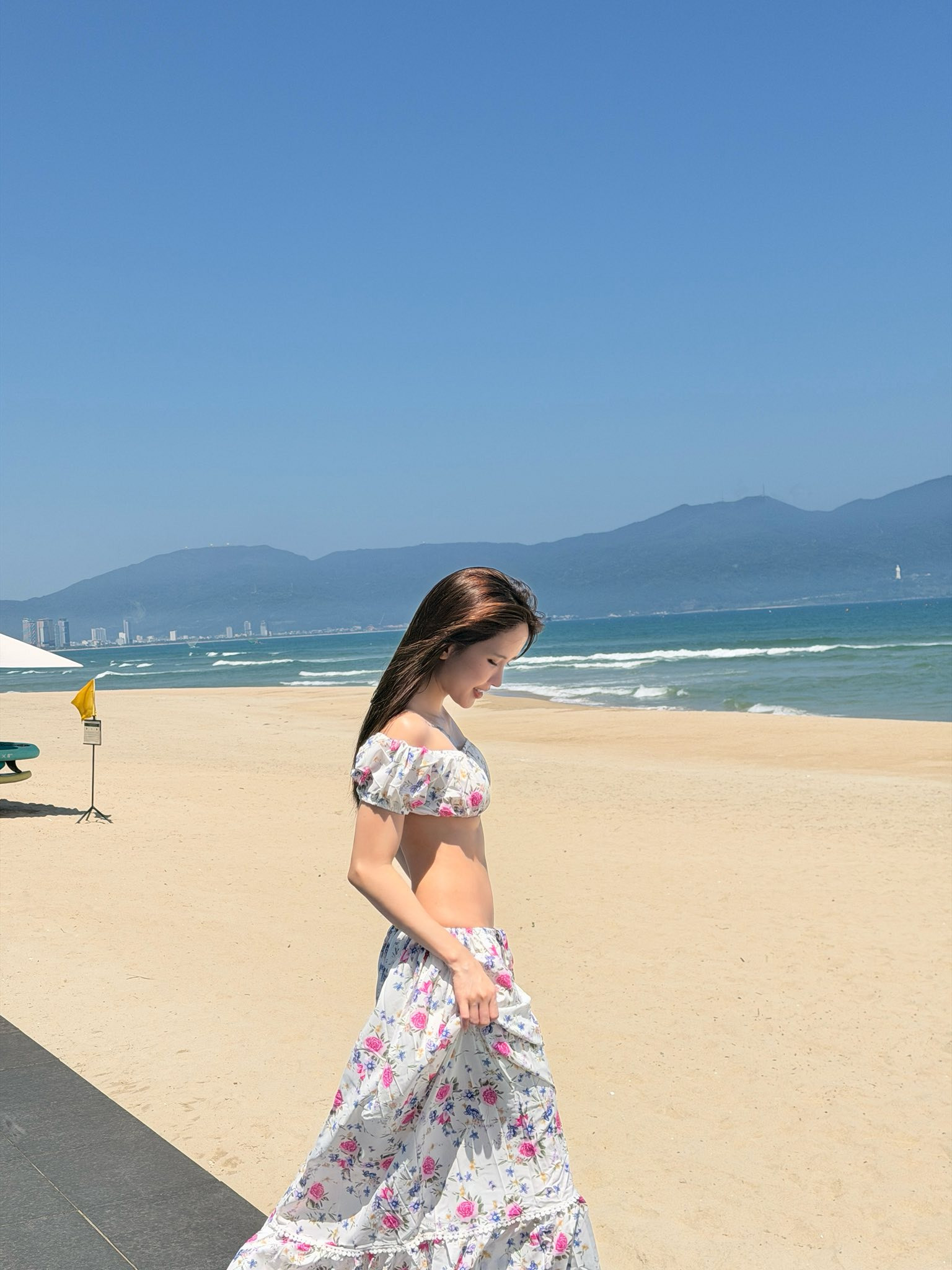 Thiều Bảo Trâm khoe vẻ đẹp quyến rũ trong chuyến nghỉ dưỡng Mùa hè 2026 - Ảnh 5.