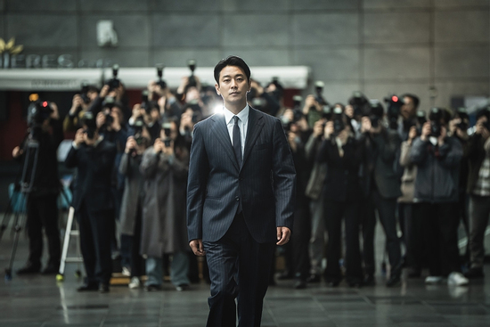 2 phim Hàn đang khiến khán giả 'cày xuyên đêm' trong tháng 3