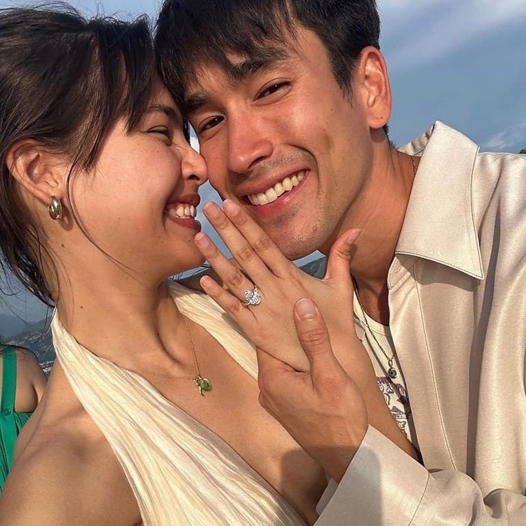 nadech cau hon yaya sau 11 nam ben nhau 3 889.jpg