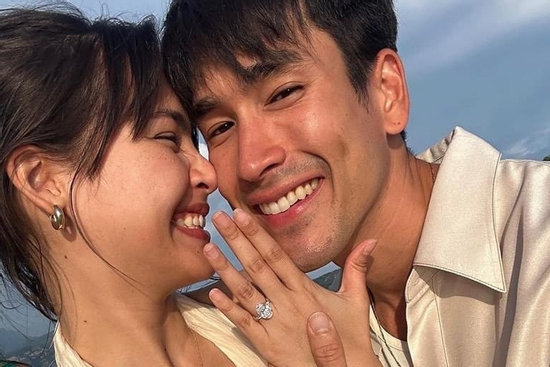 Tài tử vạn người mê kết hôn sau 15 năm hẹn hò