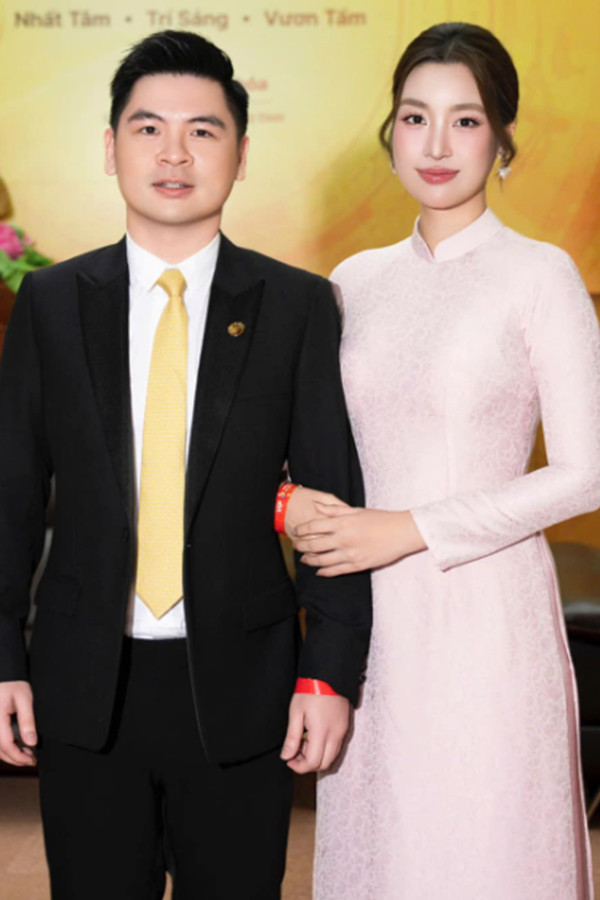 Tin vui của chồng Hoa hậu Đỗ Mỹ Linh và chồng Hoa hậu Đỗ Thị Hà  - Ảnh 2.