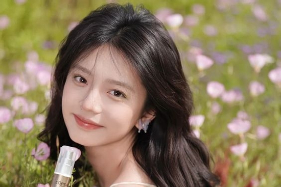 Đúng ngày mai, Chủ Nhật 22/3/2026, 3 con giáp đón tiền bạc 'ào ào như thác đổ', giàu có trong nháy mắt