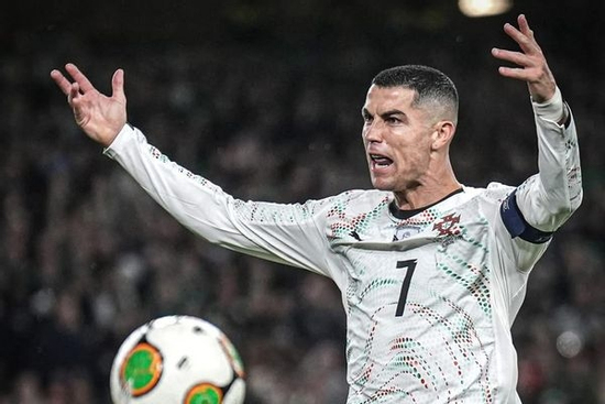 Ronaldo bị loại khỏi đội tuyển Bồ Đào Nha