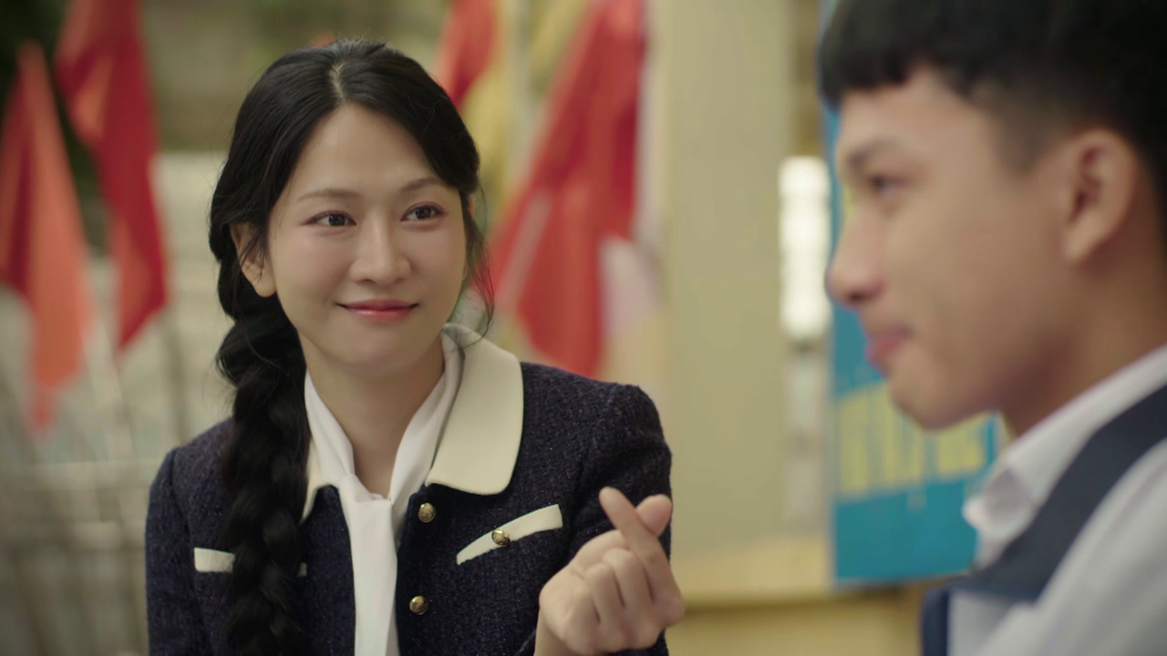 Diễn viên Sơn Tùng khiến khán giả rơi nước mắt trong vai Minh ở Bước chân vào đời - Ảnh 3.