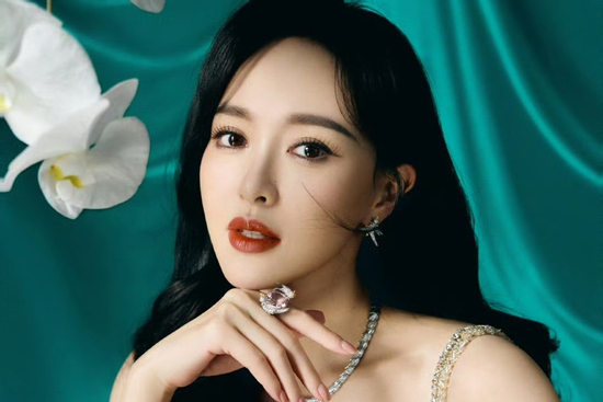 Kể từ thứ Hai 23/3/2026, 3 con giáp 'gánh bạc gánh vàng' về nhà, tiền tài quấn lấy thân