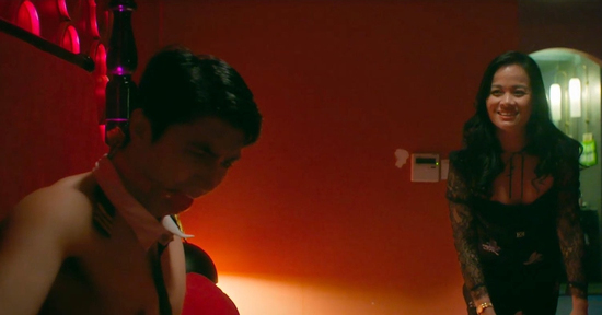 Cảnh giường chiếu phản cảm trong phim giờ vàng VTV bị khán giả phản ứng