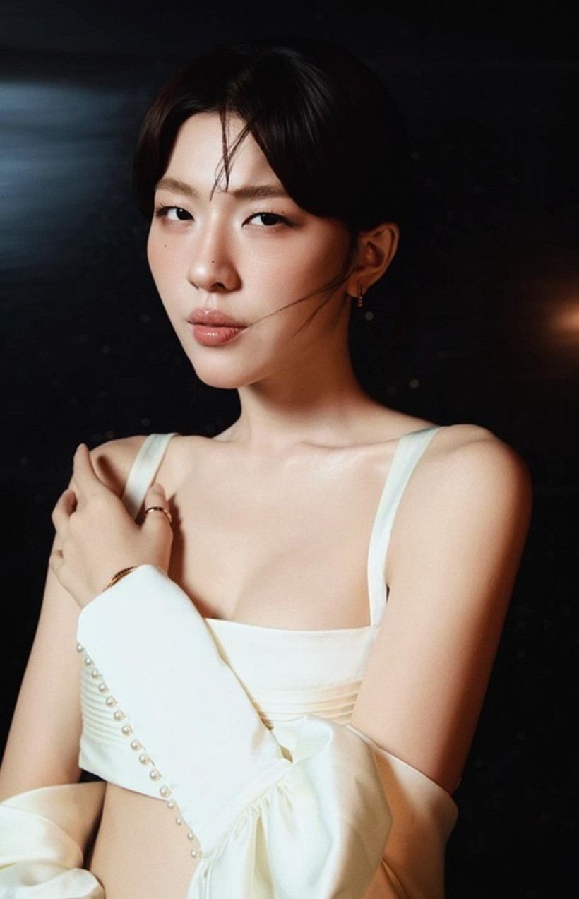 Lamoon tên thật là Diễm Hằng