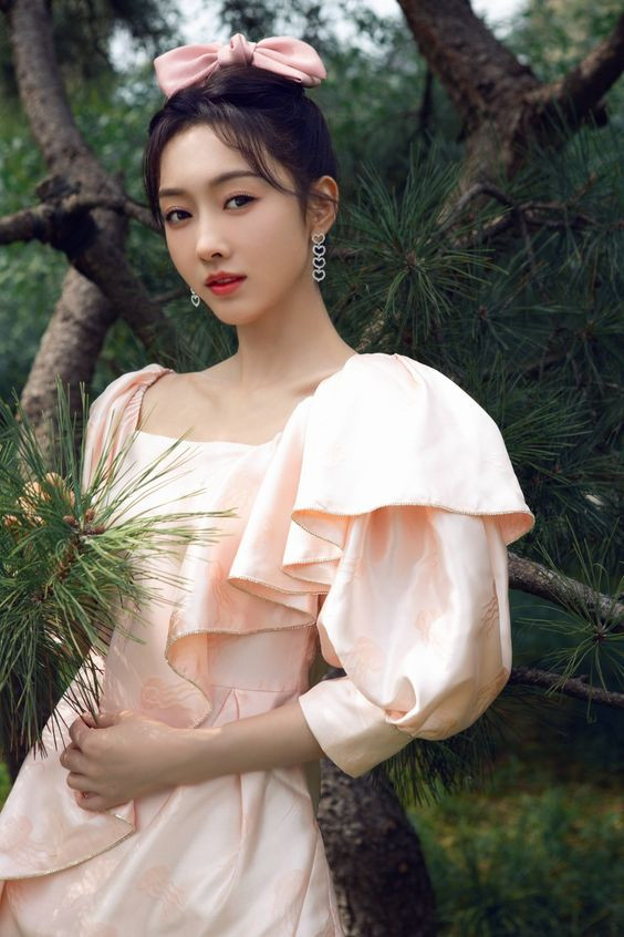 Đúng ngày mai, thứ Hai 23/3/2026, 3 con giáp Thần Tài song hành, Thần Phật kề bên, sự nghiệp thăng hoa ngoạn mục, tiền vàng chất đầy két sắt - Ảnh 3