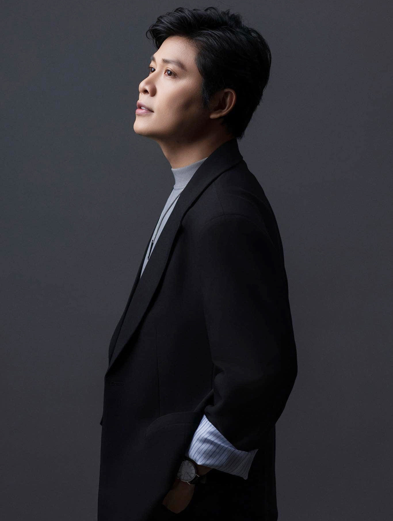 Nhạc sĩ tỷ view