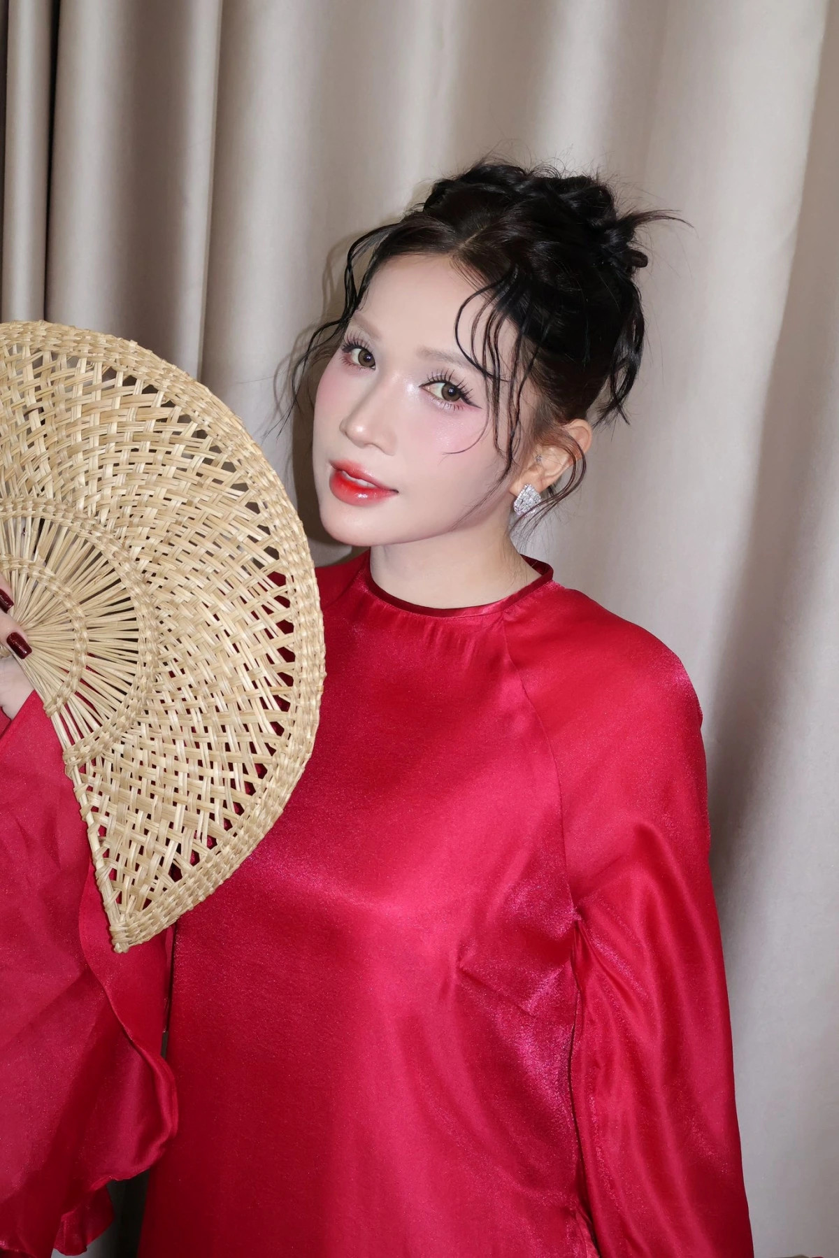 nhan sac goi cam cua nu chinh phim kinh di quy nhap trang 2 hinh anh 6