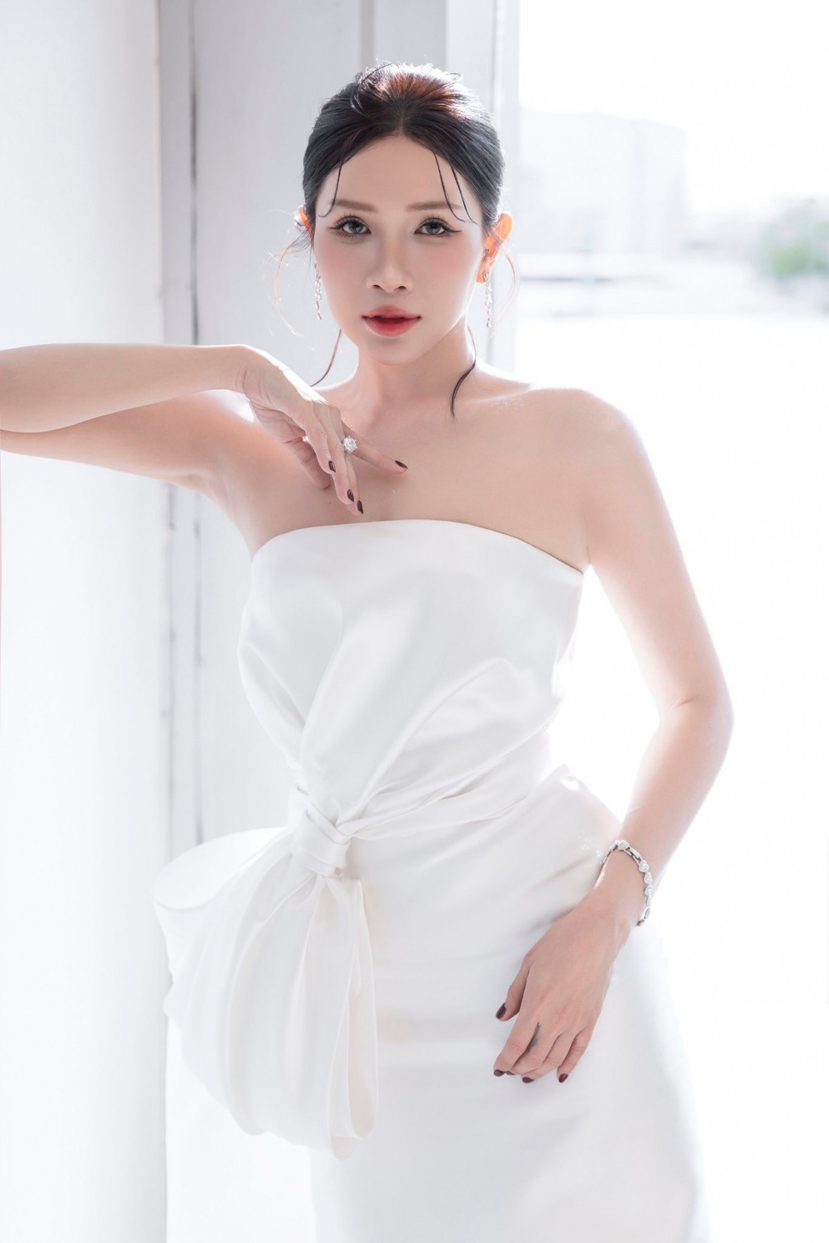 nhan sac goi cam cua nu chinh phim kinh di quy nhap trang 2 hinh anh 5