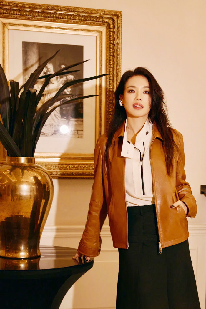 Nữ diễn viên nổi tiếng từng từ chối lời mời ăn tối trị giá gần 4 tỷ đồng và câu chuyện phía sau gây bất ngờ - Ảnh 2.