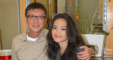 Diễn viên Thư Kỳ lên tiếng khi bị đạo diễn tố mắc bệnh ngôi sao