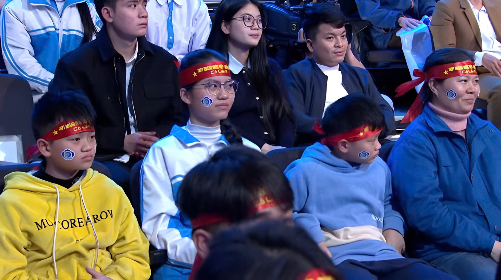 z764904628253938eff671b15d7150efc382c500f20868 picsart aiimageenhancer