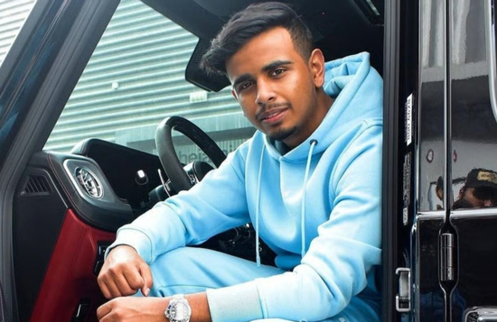 Rich kid Dubai: 16 tuổi được tặng siêu xe, nuôi thú hoang trong nhà, giờ ra sao?