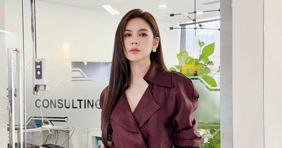 Trở lại sau 5 năm vắng bóng, nữ MC xinh đẹp biến phim trường thành sàn diễn thời trang